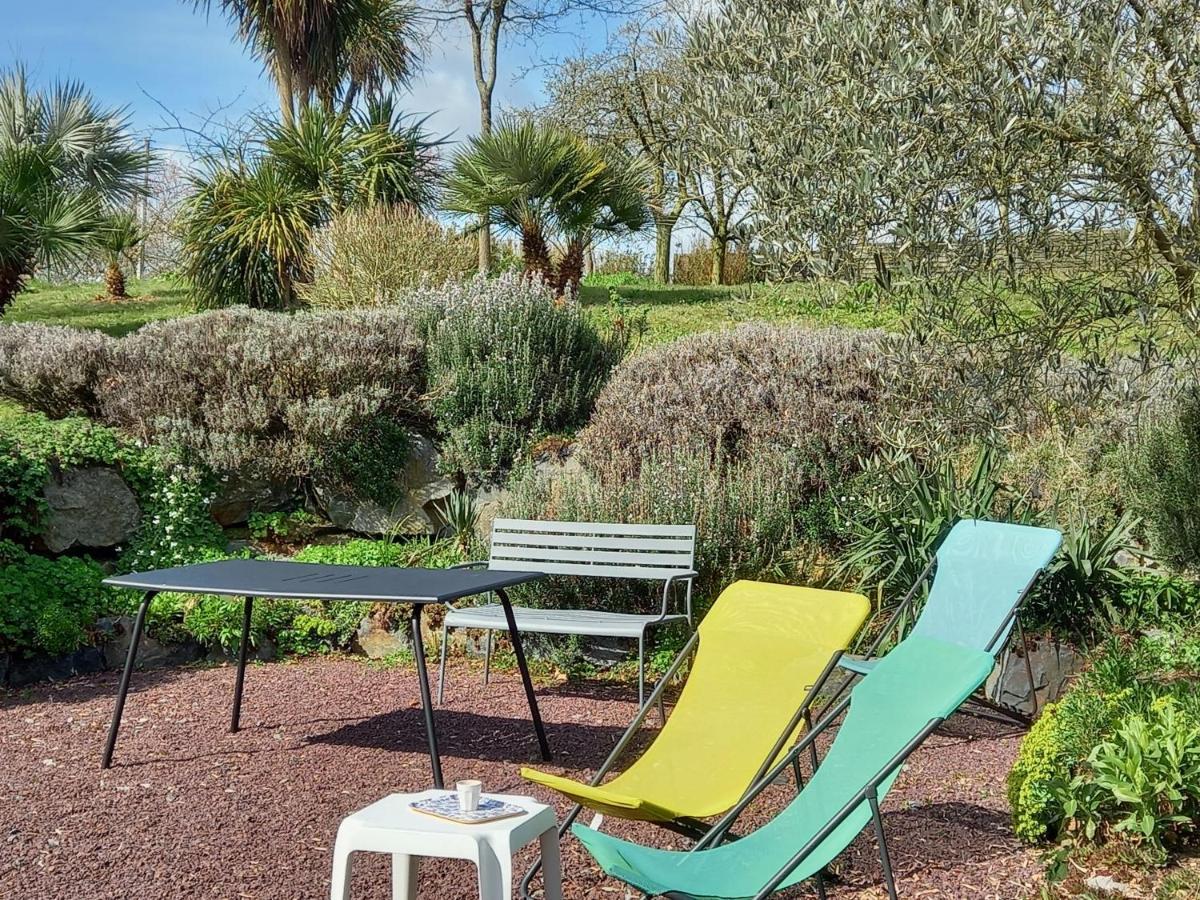 Havre de paix et jardin tropical. Chambre privée Le Rheu Exterior foto