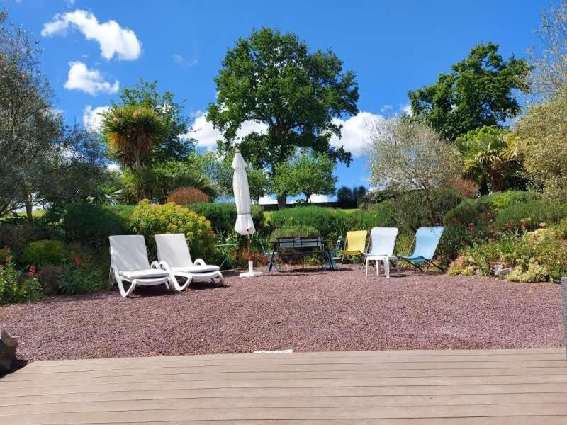 Havre de paix et jardin tropical. Chambre privée Le Rheu Exterior foto